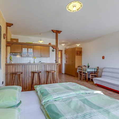 Apartment Tourist Farm Tonin - - Happy Smarje (Koper)