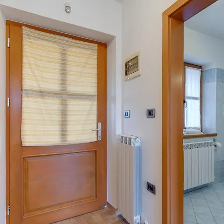 Tourist Farm Tonin - - Happy *