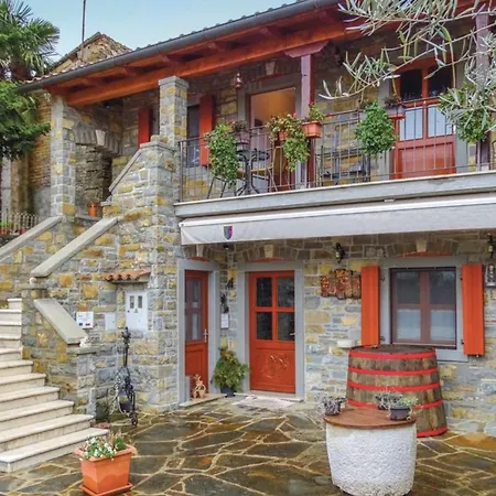 Tourist Farm Tonin - - Happy