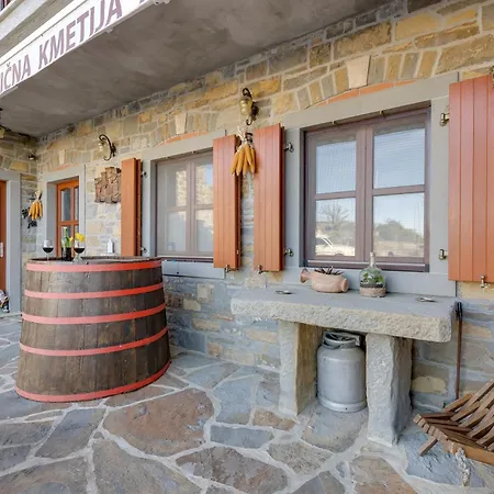 Tourist Farm Tonin - - Happy * Smarje (Koper)