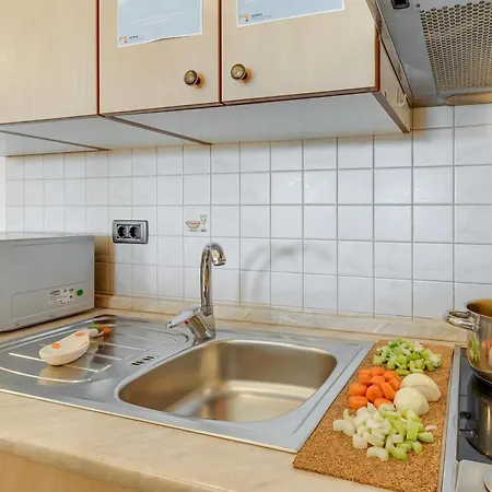 Apartment Tourist Farm Tonin - - Happy