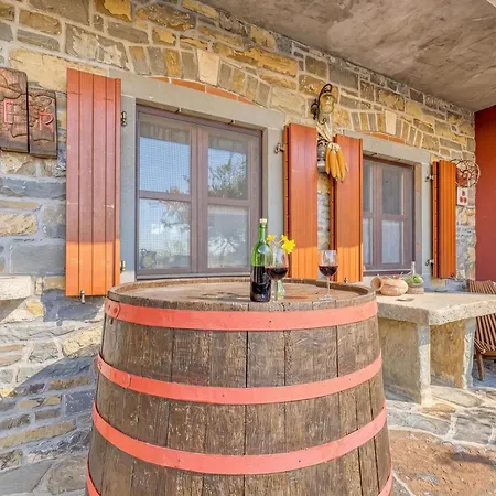Apartmán Tourist Farm Tonin - - Happy *