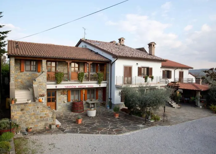 Tourist Farm Tonin - - Happy