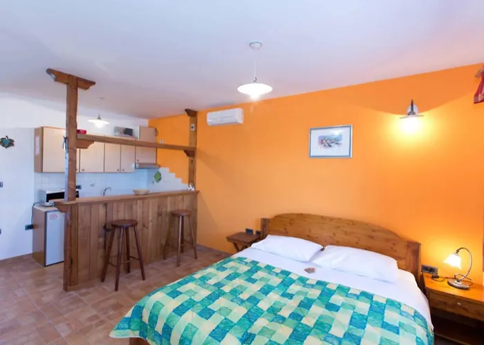 Tourist Farm Tonin - - Happy דירה