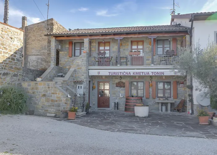 Tourist Farm Tonin - - Happy דירה