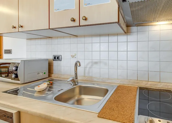 Tourist Farm Tonin - - Happy