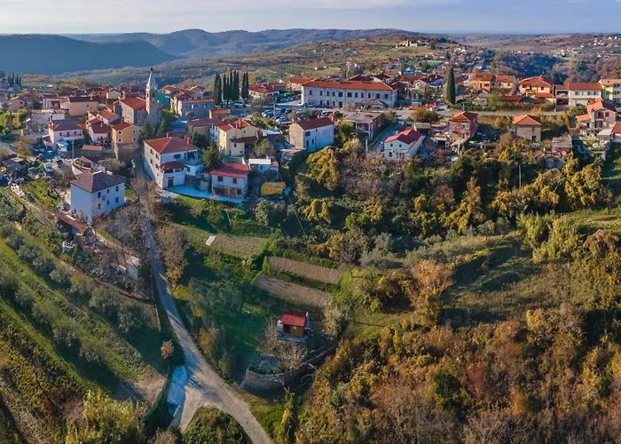 Tourist Farm Tonin - - Happy *